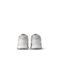Sneaker Run Away