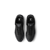 Sneaker Run Away