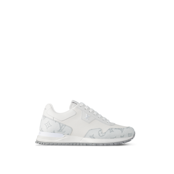 Sneaker Run Away