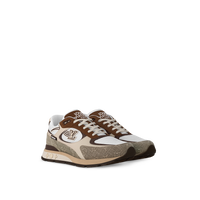 Sneaker Run Away